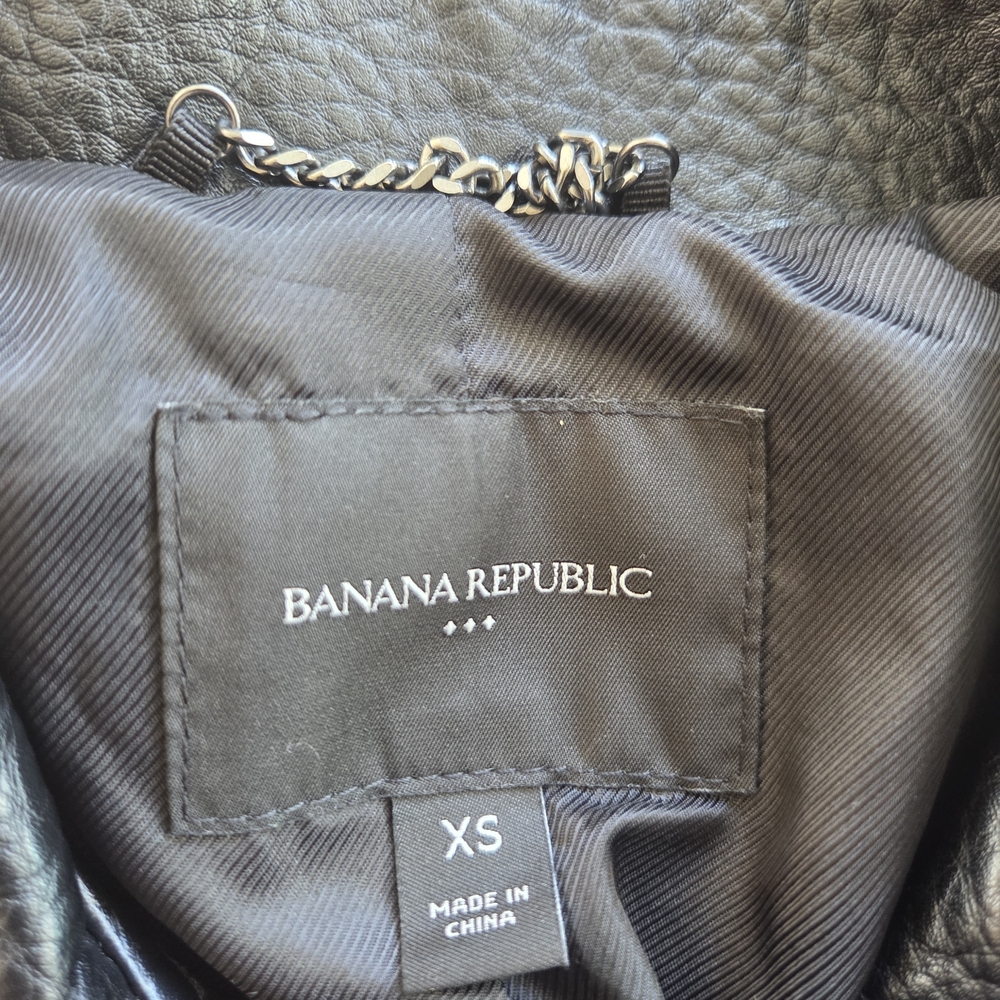 Banana Republic Black Vegan Leather Moto Jacket - Picture 3 of 10